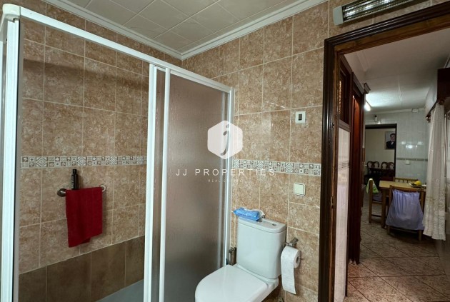 Resale - Apartment / flat -
Torrevieja - Estacion de autobuses