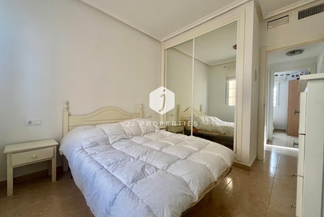 Resale - Bungalow -
San Fulgencio - La Marina