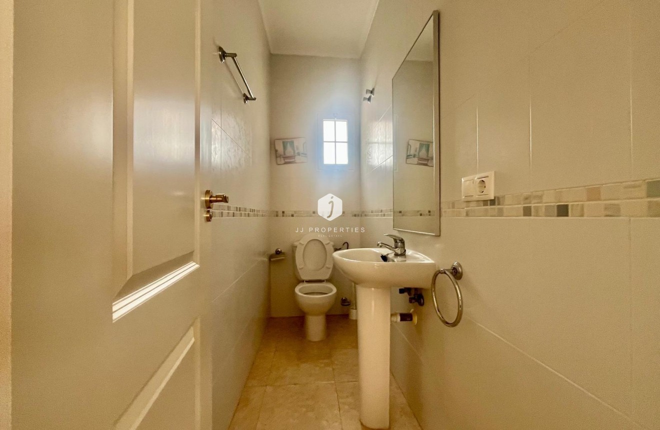 Resale - Bungalow -
San Fulgencio - La Marina