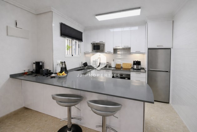 Aus zweiter Hand - Chalet -
Orihuela Costa - Villa's San Jose IV