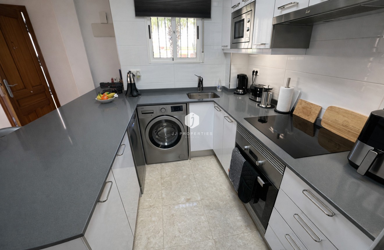 Aus zweiter Hand - Chalet -
Orihuela Costa - Villa's San Jose IV