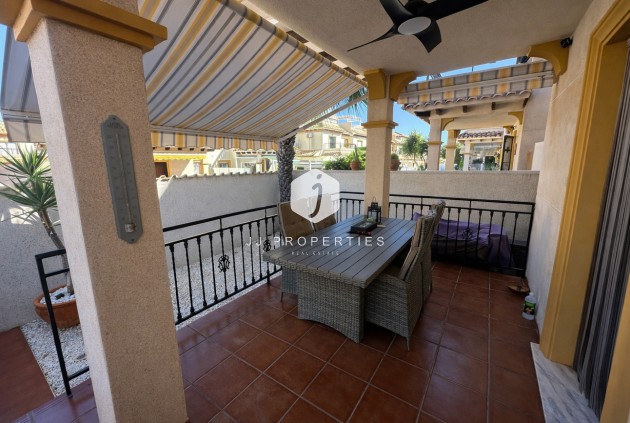 Aus zweiter Hand - Chalet -
Orihuela Costa - Villa's San Jose IV