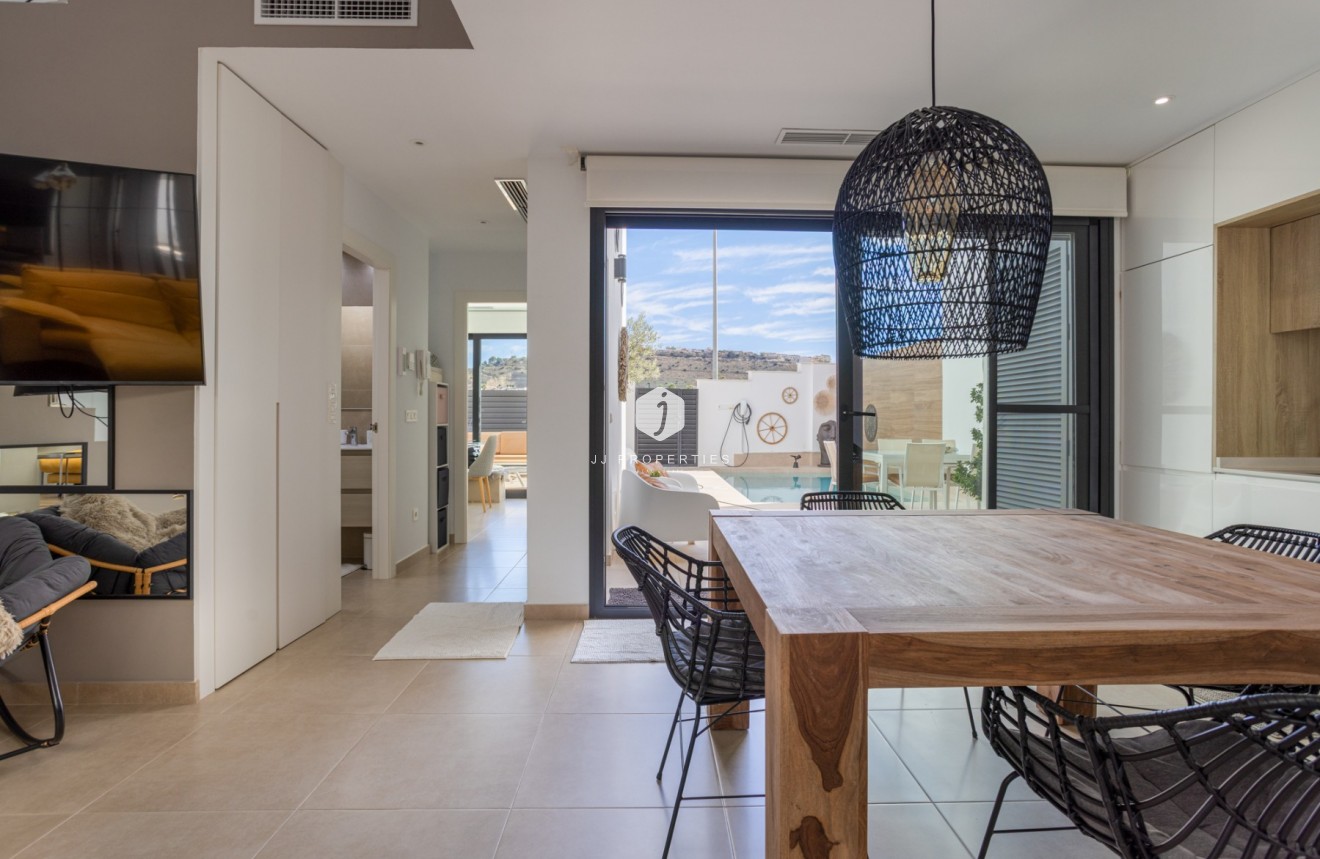 Aus zweiter Hand - Villa -
Benijofar - Costa Blanca