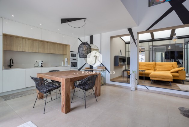 Aus zweiter Hand - Villa -
Benijofar - Costa Blanca