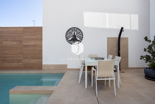 Aus zweiter Hand - Villa -
Benijofar - Costa Blanca