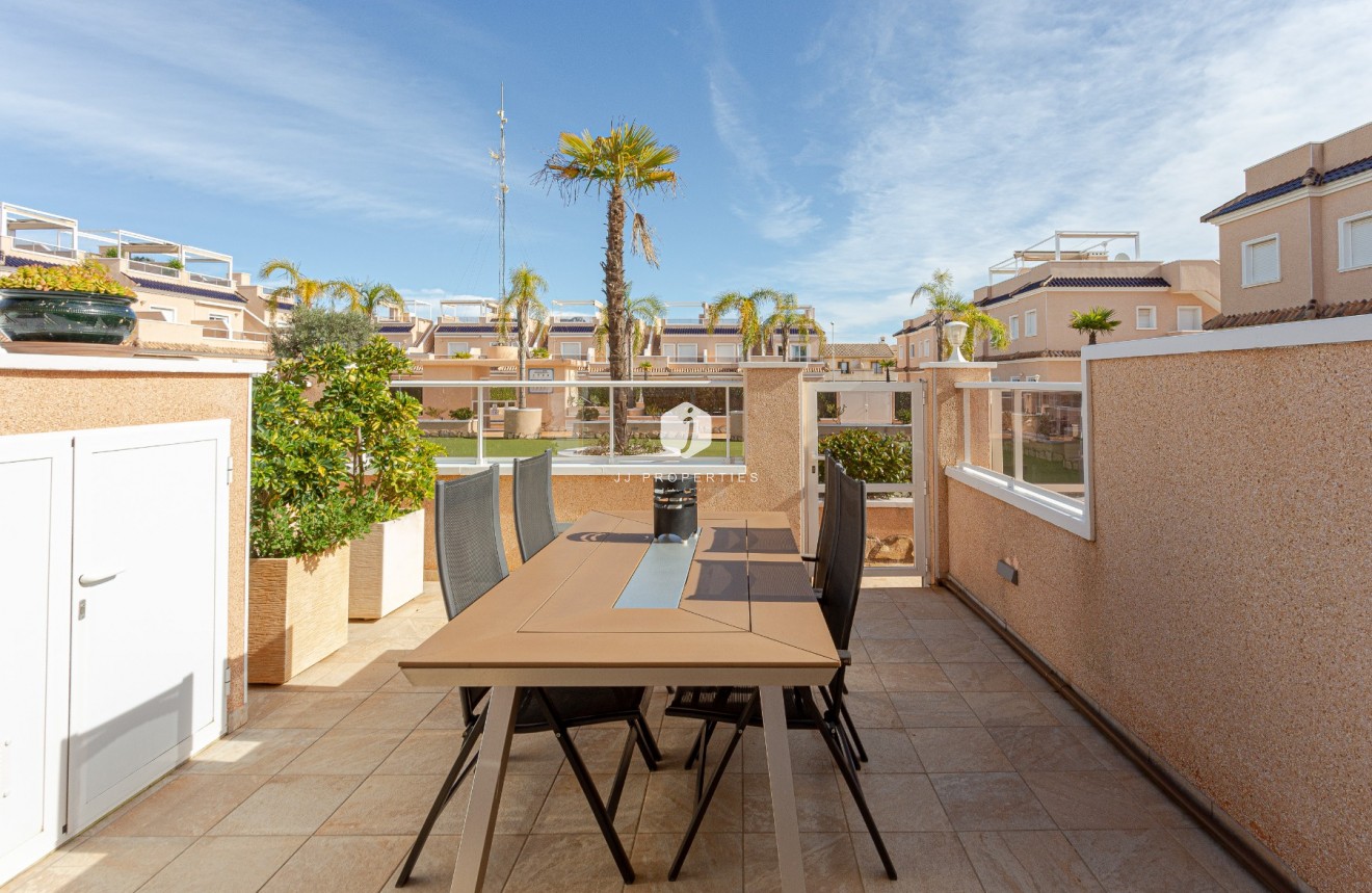 Tweedehands - Villa -
Orihuela Costa - Costa Blanca