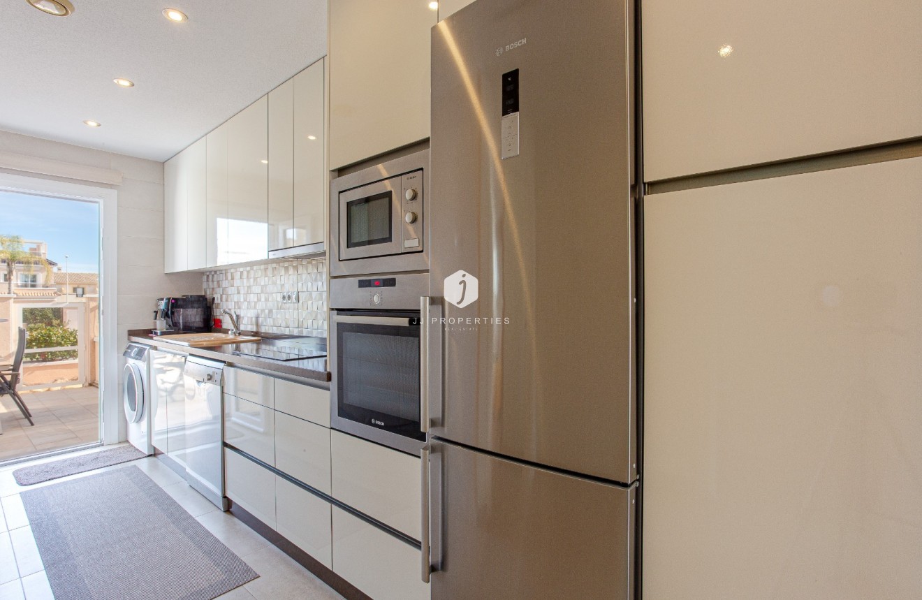 Tweedehands - Villa -
Orihuela Costa - Costa Blanca