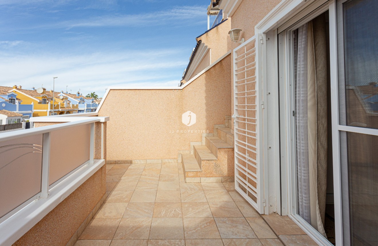 Tweedehands - Villa -
Orihuela Costa - Costa Blanca