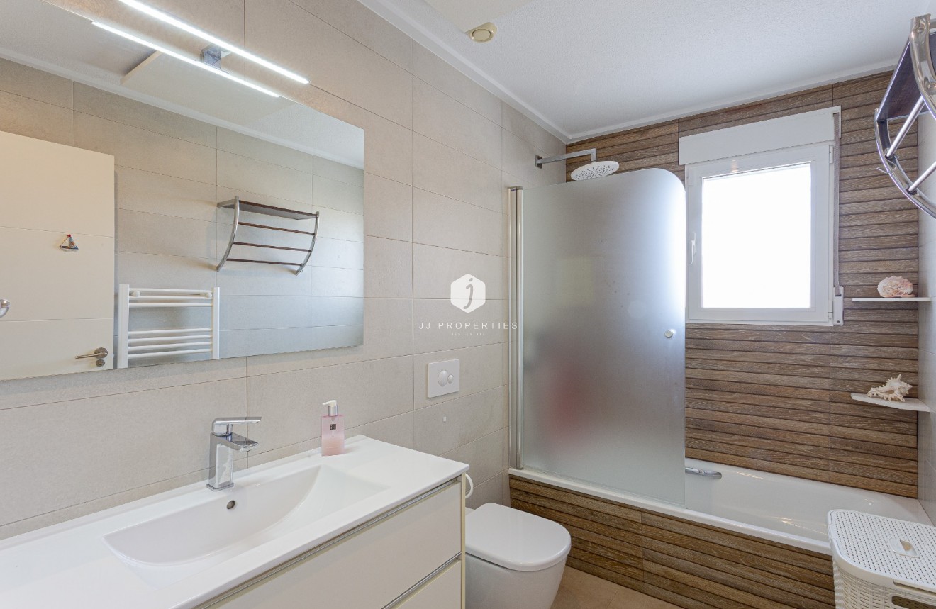 Tweedehands - Villa -
Orihuela Costa - Costa Blanca