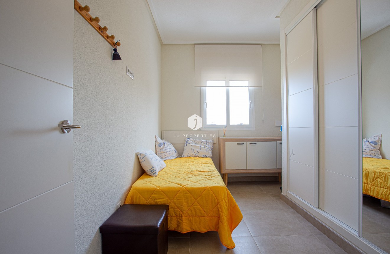 Tweedehands - Villa -
Orihuela Costa - Costa Blanca