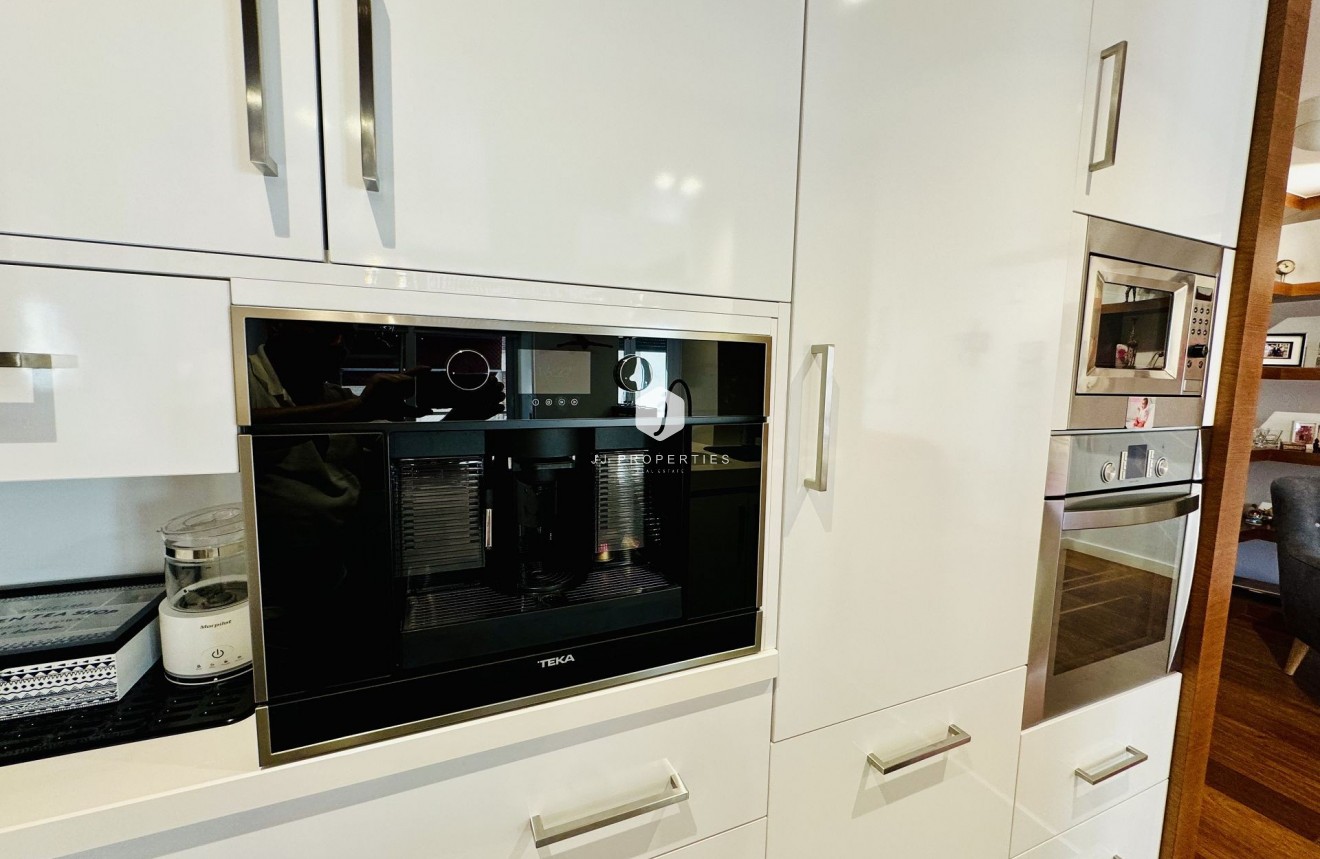 Z drugiej ręki - Mieszkanie w bloku -
Torrevieja - Costa Blanca