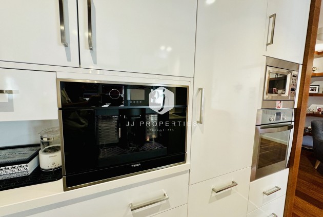 Z drugiej ręki - Mieszkanie w bloku -
Torrevieja - Costa Blanca