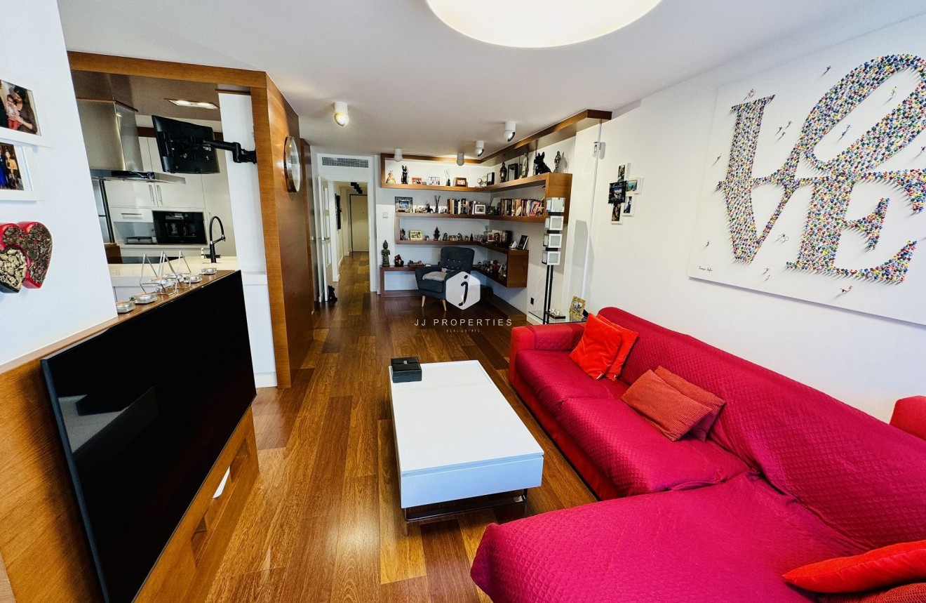 Z drugiej ręki - Mieszkanie w bloku -
Torrevieja - Costa Blanca