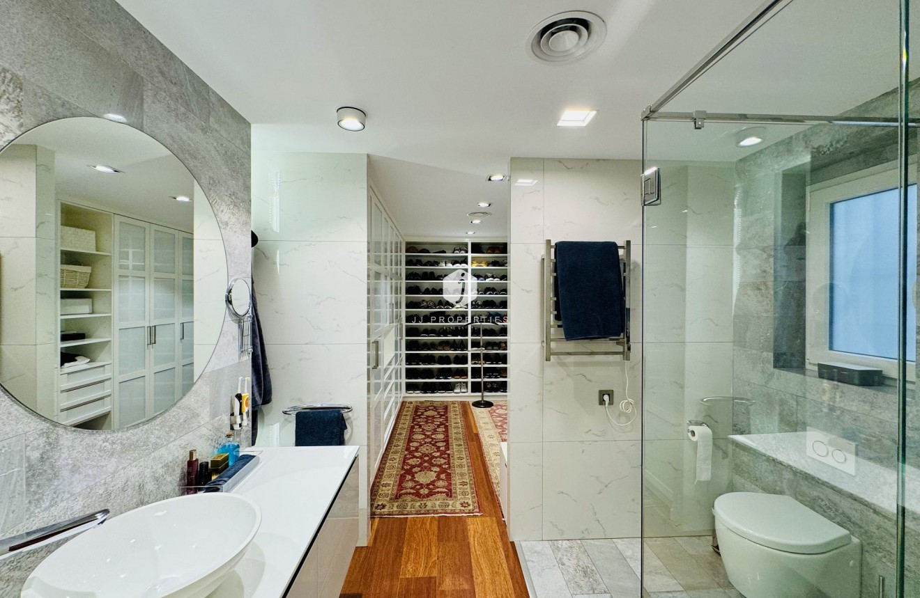 Z drugiej ręki - Mieszkanie w bloku -
Torrevieja - Costa Blanca