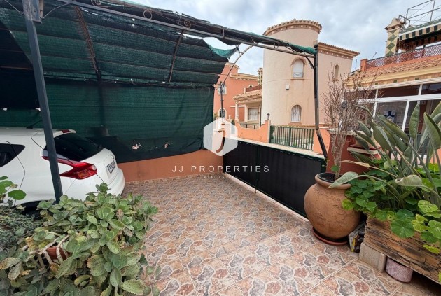 Resale - Villa -
Orihuela Costa - Playa Flamenca
