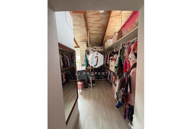 Resale - Villa -
Orihuela Costa - Playa Flamenca