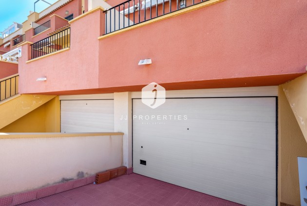 Resale - Villa -
Orihuela Costa - Costa Blanca