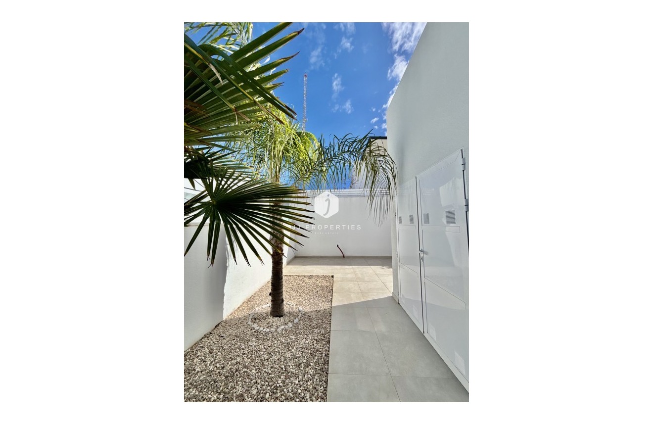 Resale - Villa -
Benijofar - Costa Blanca