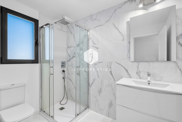 Resale - Apartment / flat -
San Miguel de Salinas - Inland