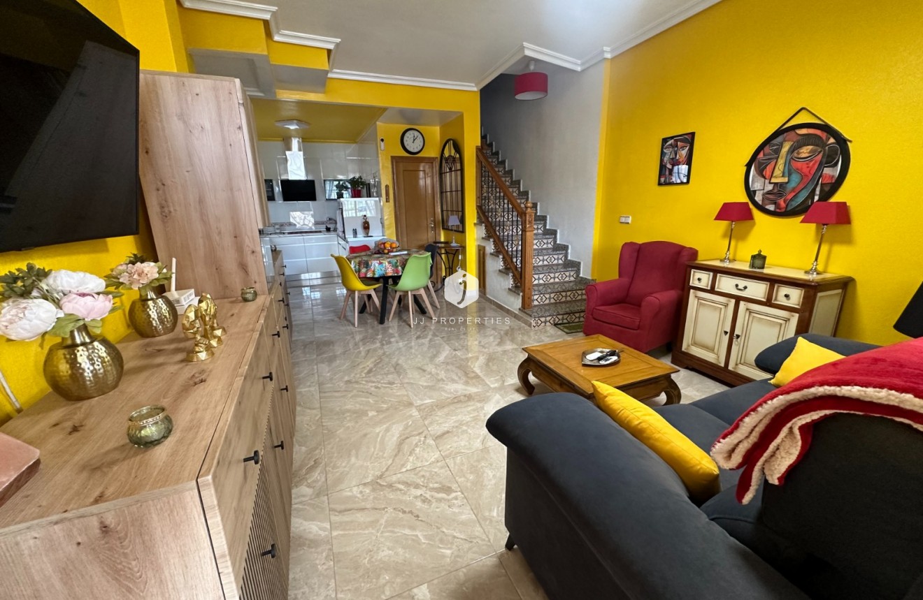 Resale - Chalet -
Bigastro - Inland