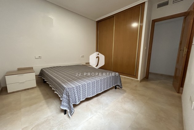 Resale - Apartment / flat -
Alicante - Inland