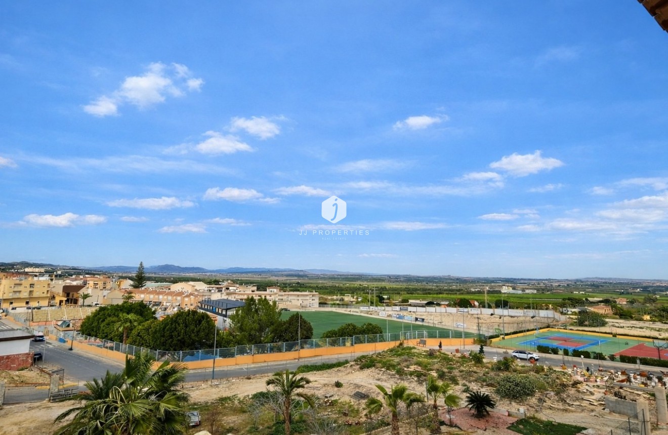Resale - Apartment / flat -
Alicante - Inland