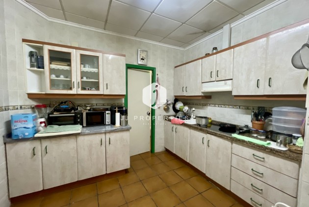 Resale - Bungalow -
Torrevieja - Costa Blanca