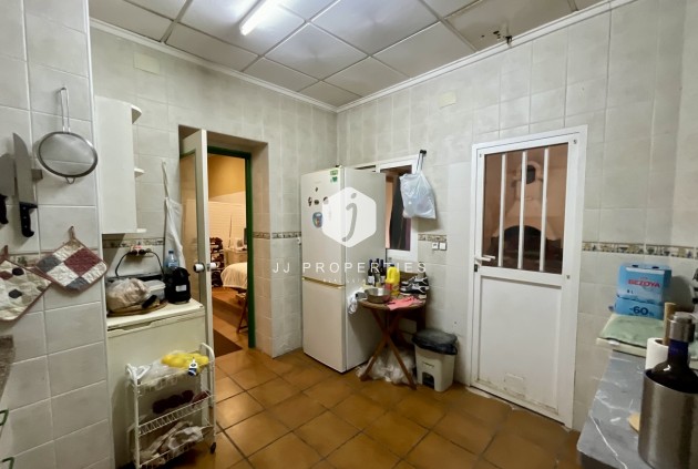 Resale - Bungalow -
Torrevieja - Costa Blanca