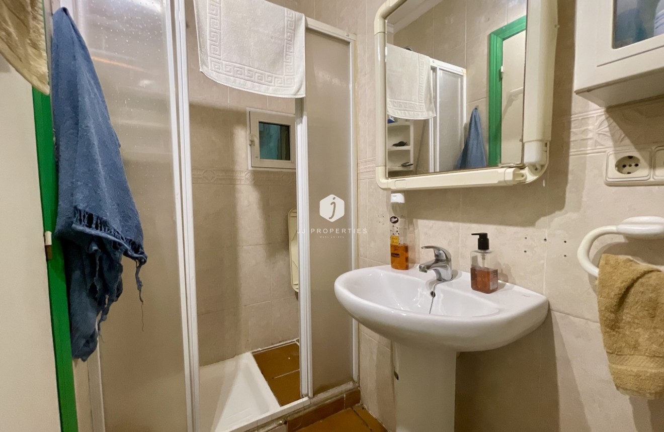 Resale - Bungalow -
Torrevieja - Costa Blanca