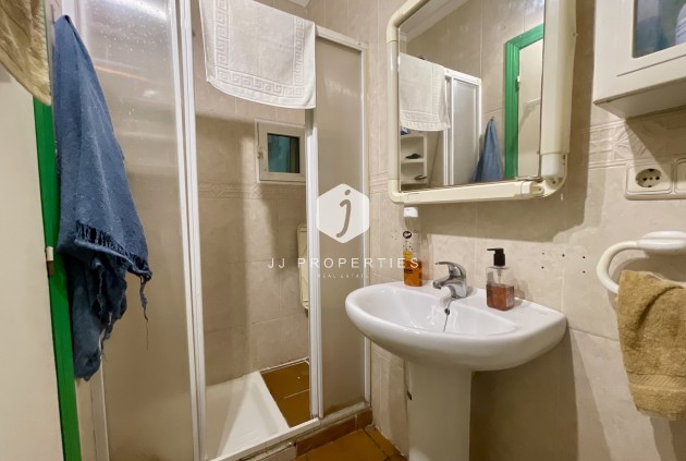 Resale - Bungalow -
Torrevieja - Costa Blanca