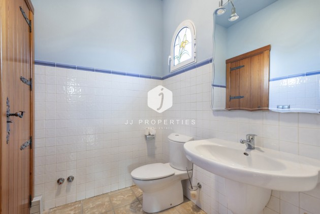 Resale - Villa -
Torrevieja - Costa Blanca