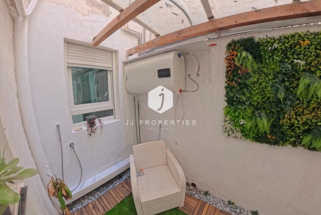 Resale - Apartment / flat -
Torrevieja - Playa del Cura