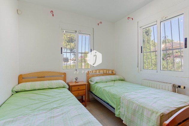 Aus zweiter Hand - Villa -
Torrevieja - Costa Blanca