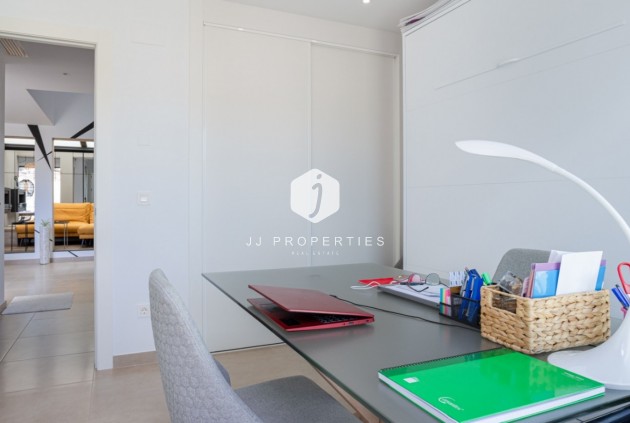 Resale - Chalet -
Benijofar - Costa Blanca