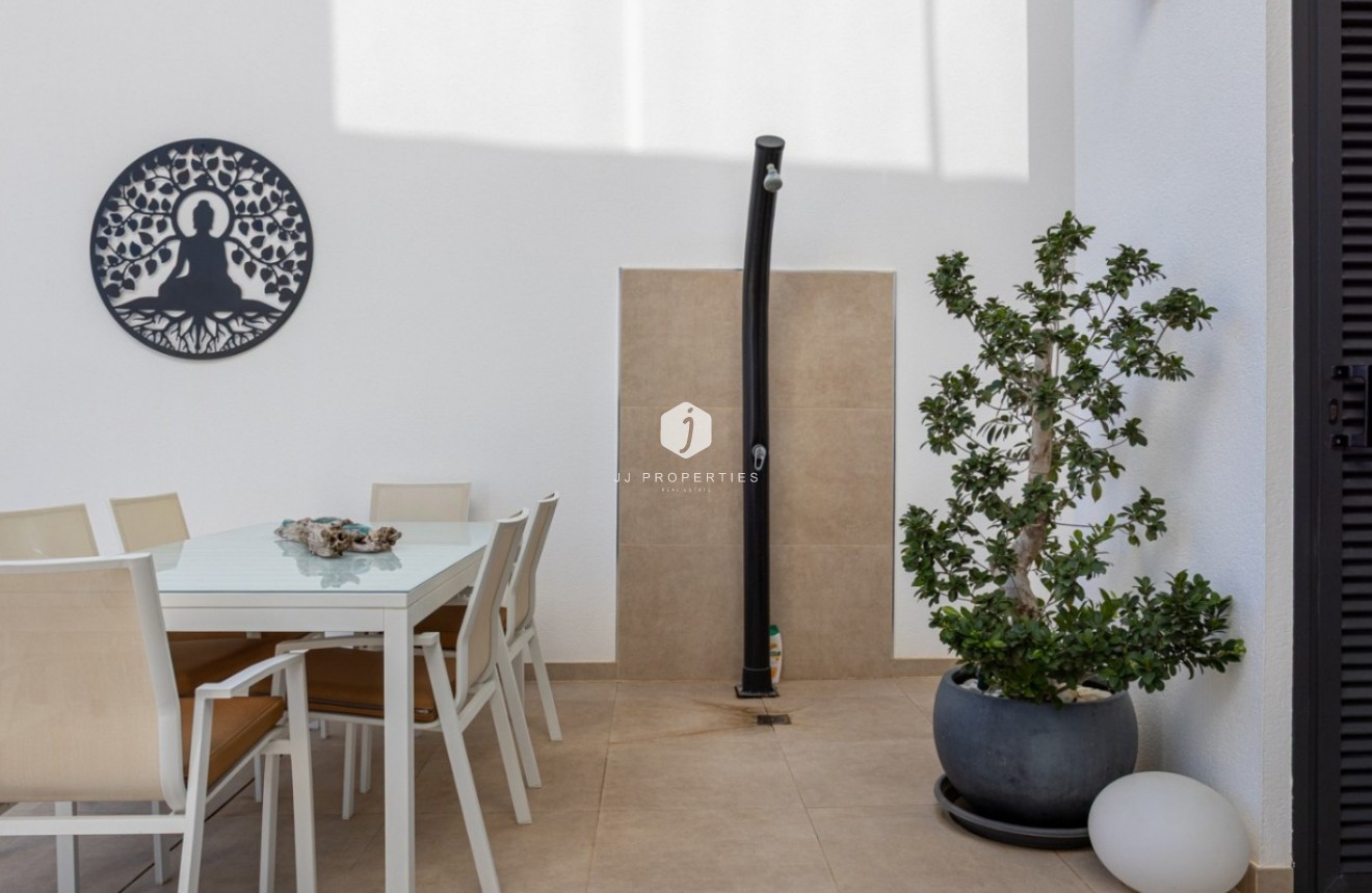 Resale - Chalet -
Benijofar - Costa Blanca