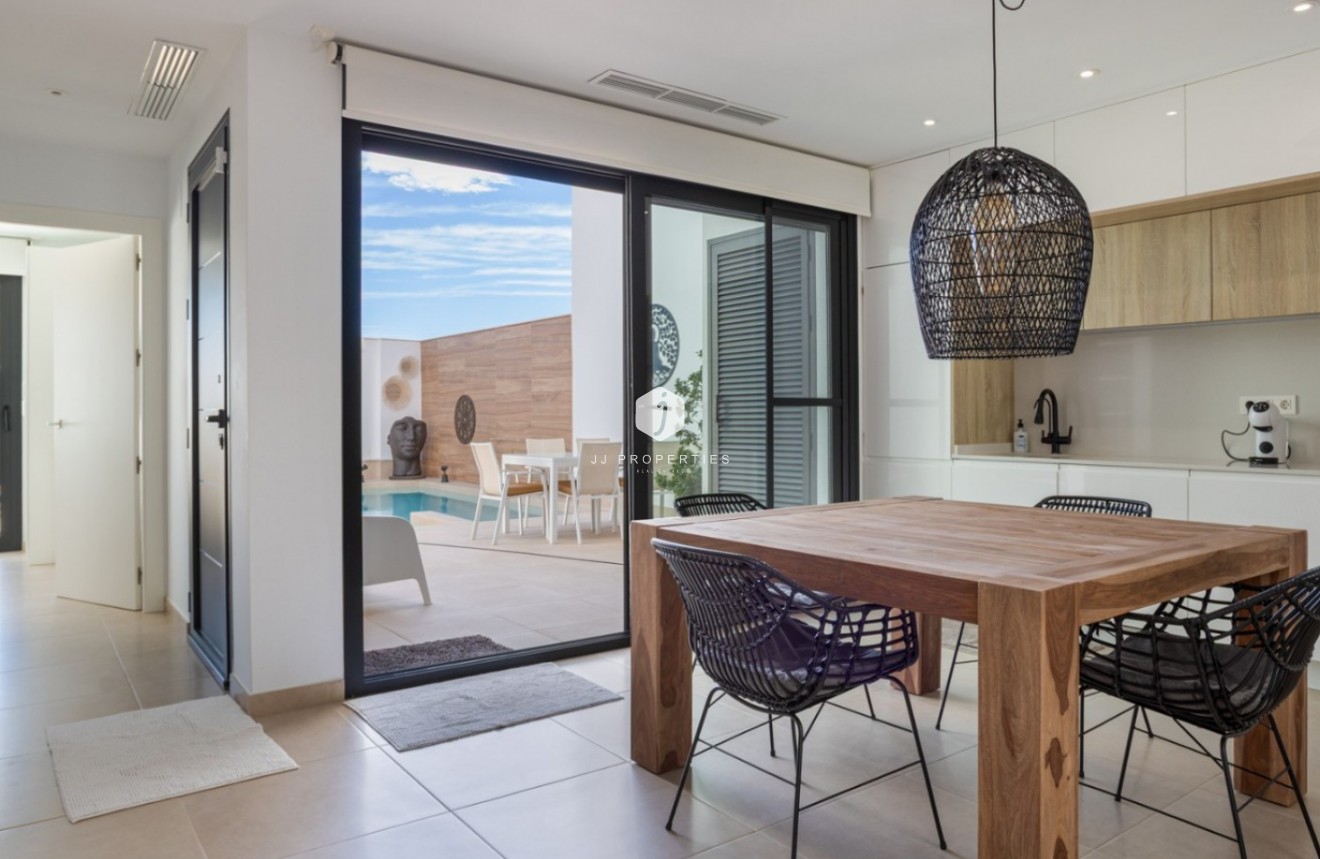 Resale - Chalet -
Benijofar - Costa Blanca