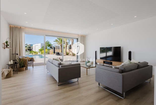 D'occasion - Villa -
Orihuela Costa - Costa Blanca