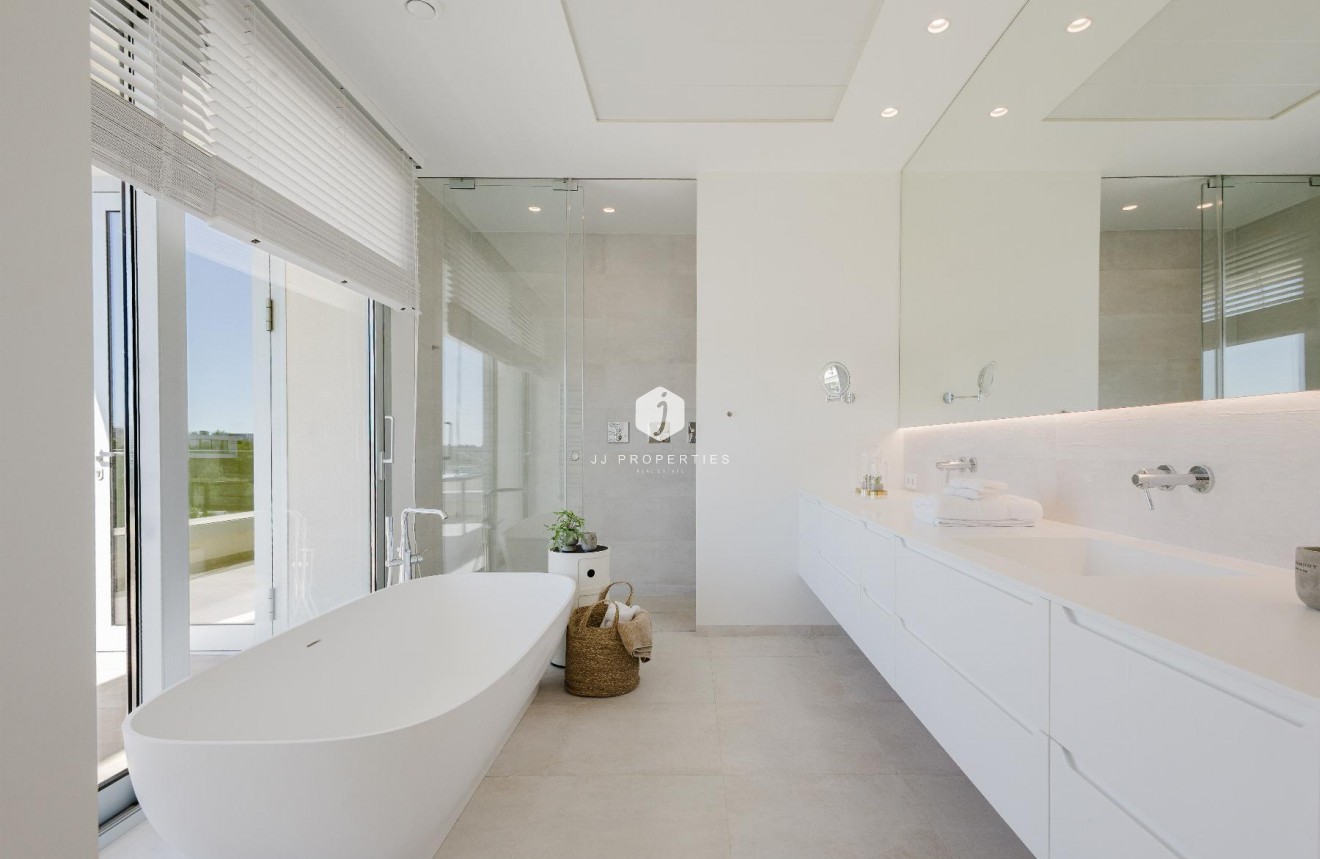 D'occasion - Villa -
Orihuela Costa - Costa Blanca