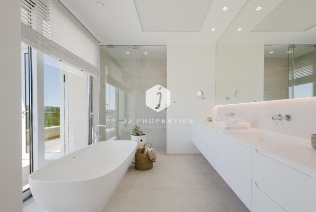 D'occasion - Villa -
Orihuela Costa - Costa Blanca