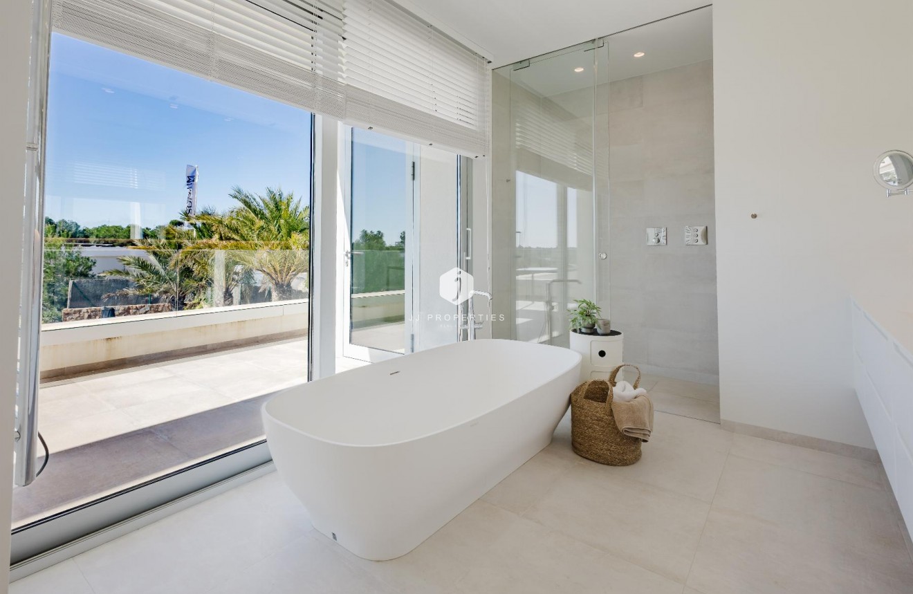 D'occasion - Villa -
Orihuela Costa - Costa Blanca