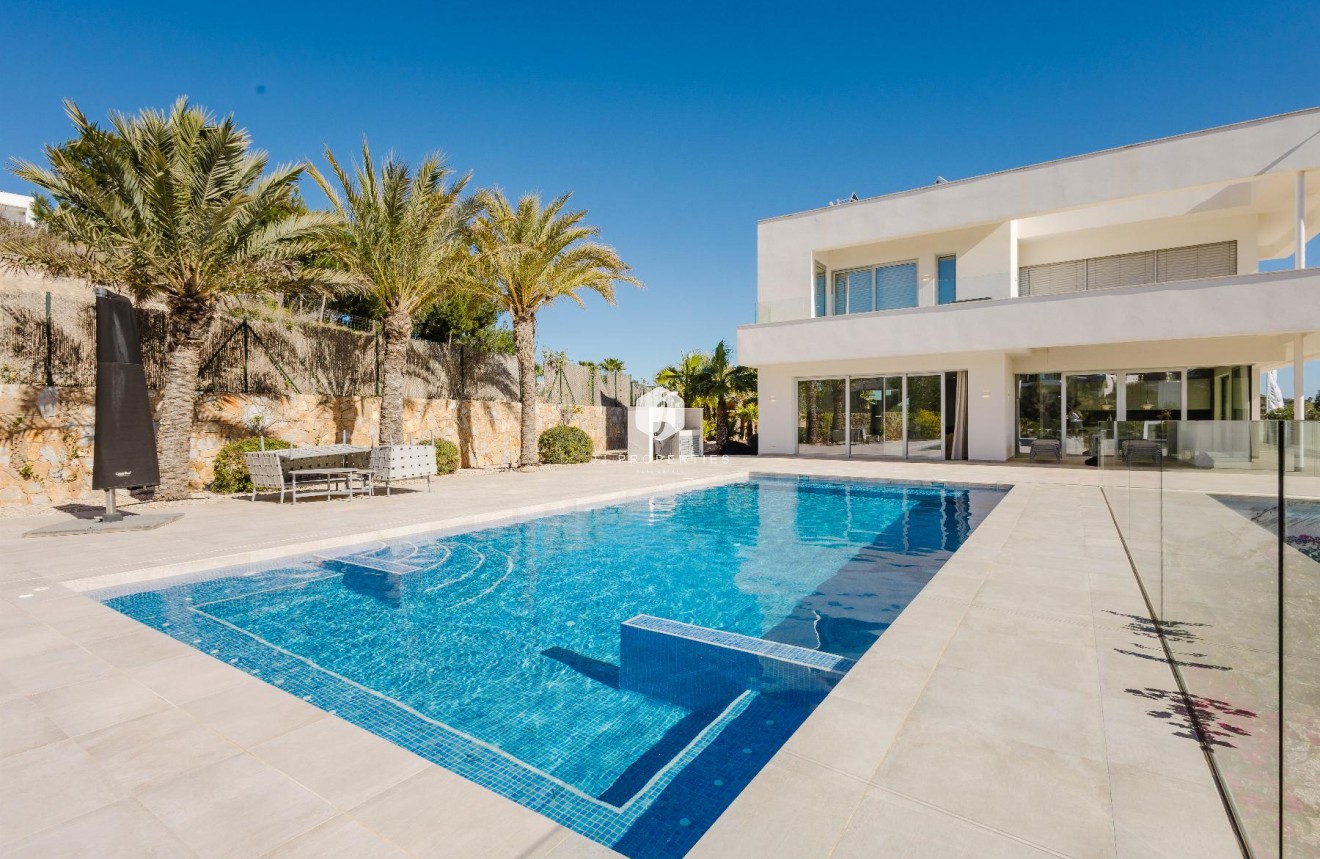 D'occasion - Villa -
Orihuela Costa - Costa Blanca