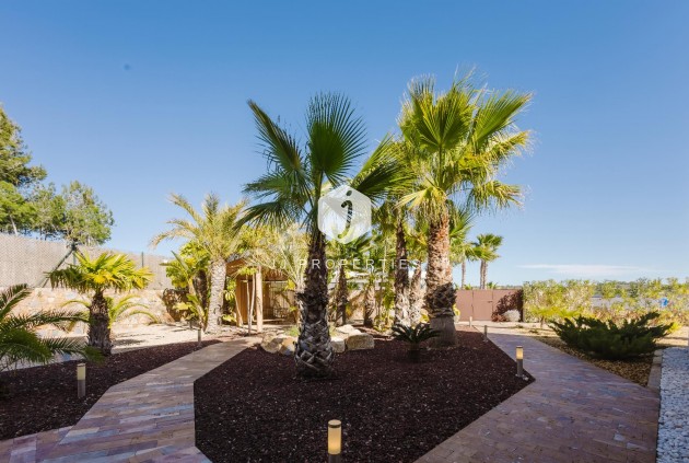 D'occasion - Villa -
Orihuela Costa - Costa Blanca