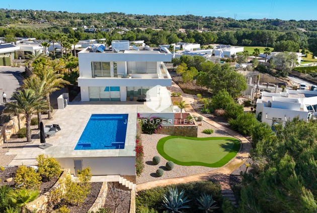 D'occasion - Villa -
Orihuela Costa - Costa Blanca