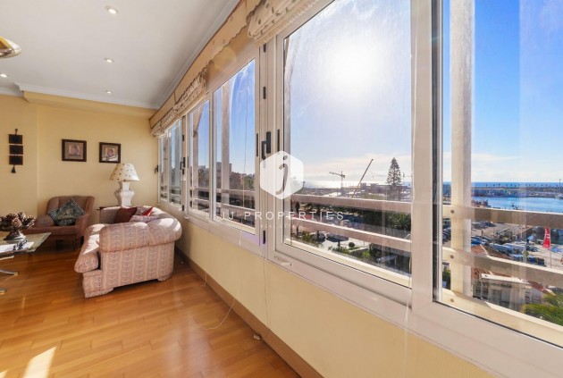 Resale - Apartment / flat -
Torrevieja - Costa Blanca