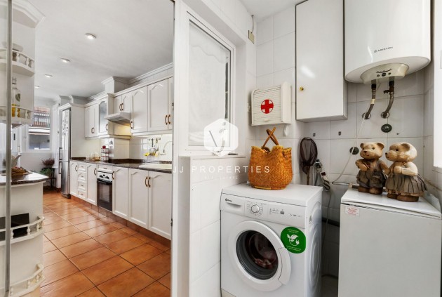 Resale - Apartment / flat -
Torrevieja - Costa Blanca