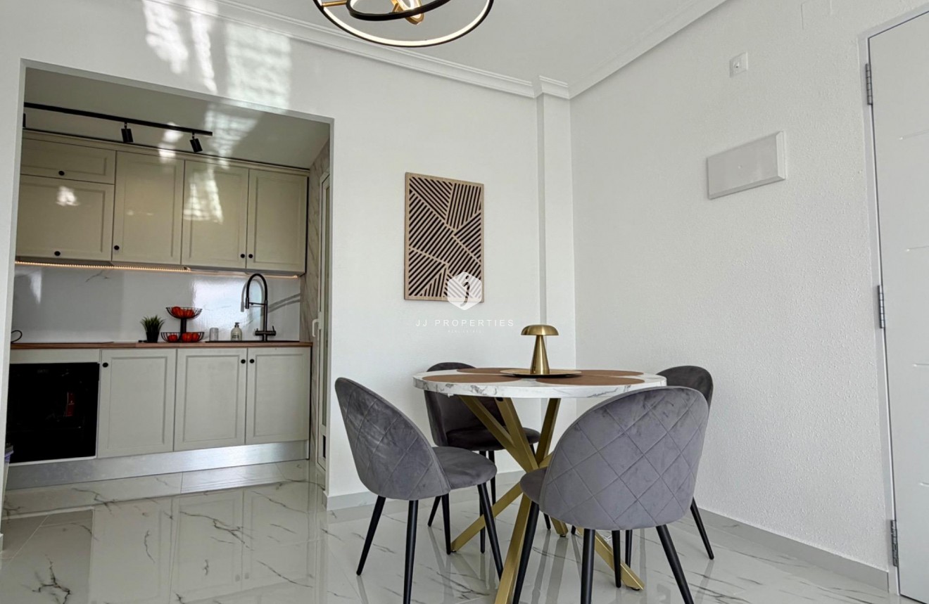 Resale - Apartment / flat -
Orihuela Costa - Playa Flamenca Norte