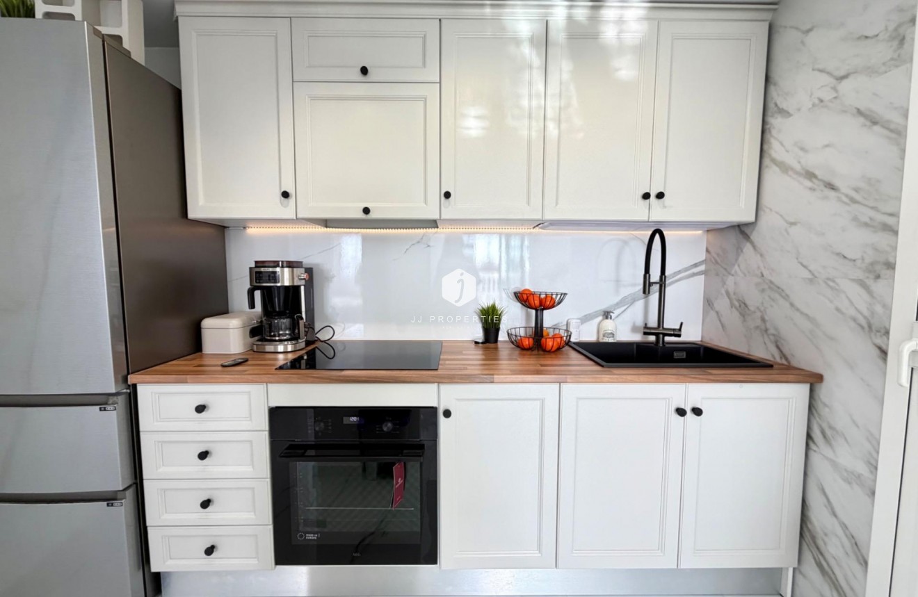 Resale - Apartment / flat -
Orihuela Costa - Playa Flamenca Norte