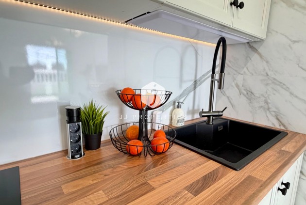 Resale - Apartment / flat -
Orihuela Costa - Playa Flamenca Norte