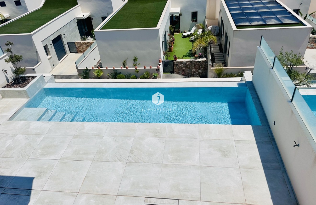 Resale - Villa -
Rojales Hills - Costa Blanca