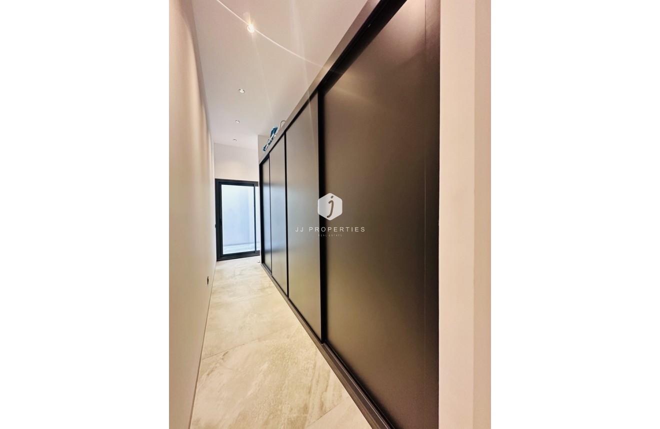 Resale - Villa -
Rojales Hills - Costa Blanca